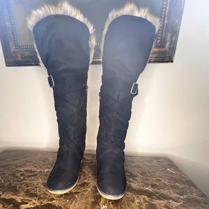 Diba Black Fur Wedge Boots 8.5